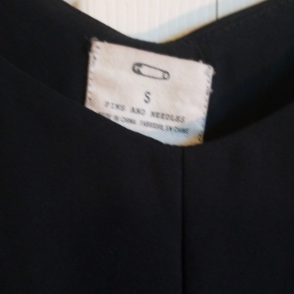 Pins and Needles dress - Picture 2 of 5